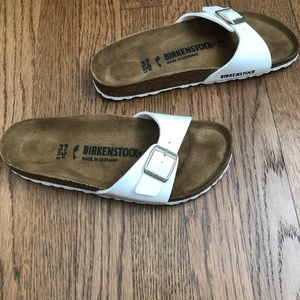Birkenstock Madrid white patent sandal - size 37